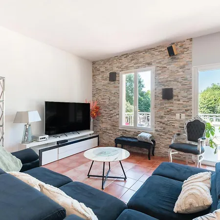 Maison Zoe- Haute Pyrenees * Saint-Laurent-de-Neste