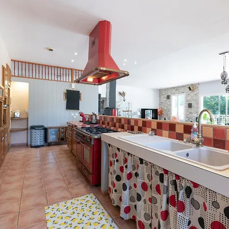 Maison Zoe- Haute Pyrenees Prázdninový dům Saint-Laurent-de-Neste