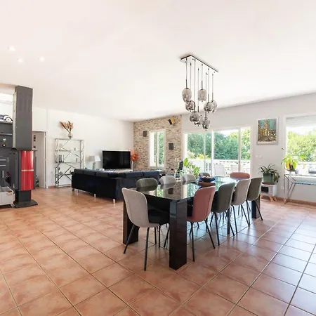 Semesterbostad Maison Zoe- Haute Pyrenees *